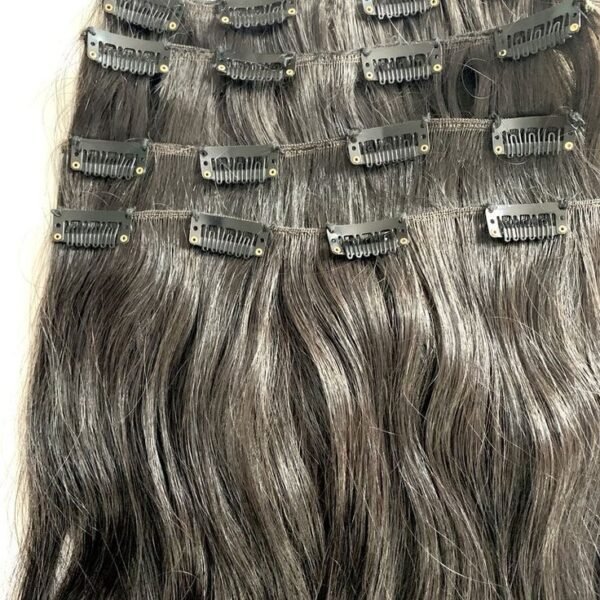 IMG_8963 تيساج تيك تاك شعر نصف طبيعي برازيلي2 ايطاج 100 غ 20 انش طول متوفر في اللون الاسود و شاتان فونسي