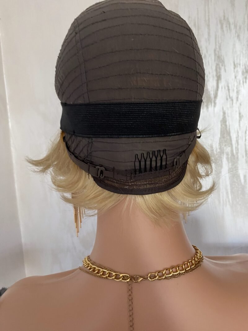 IMG_6017 شعر طبيعي روسي كثافة 180 اللون بلون سوندري