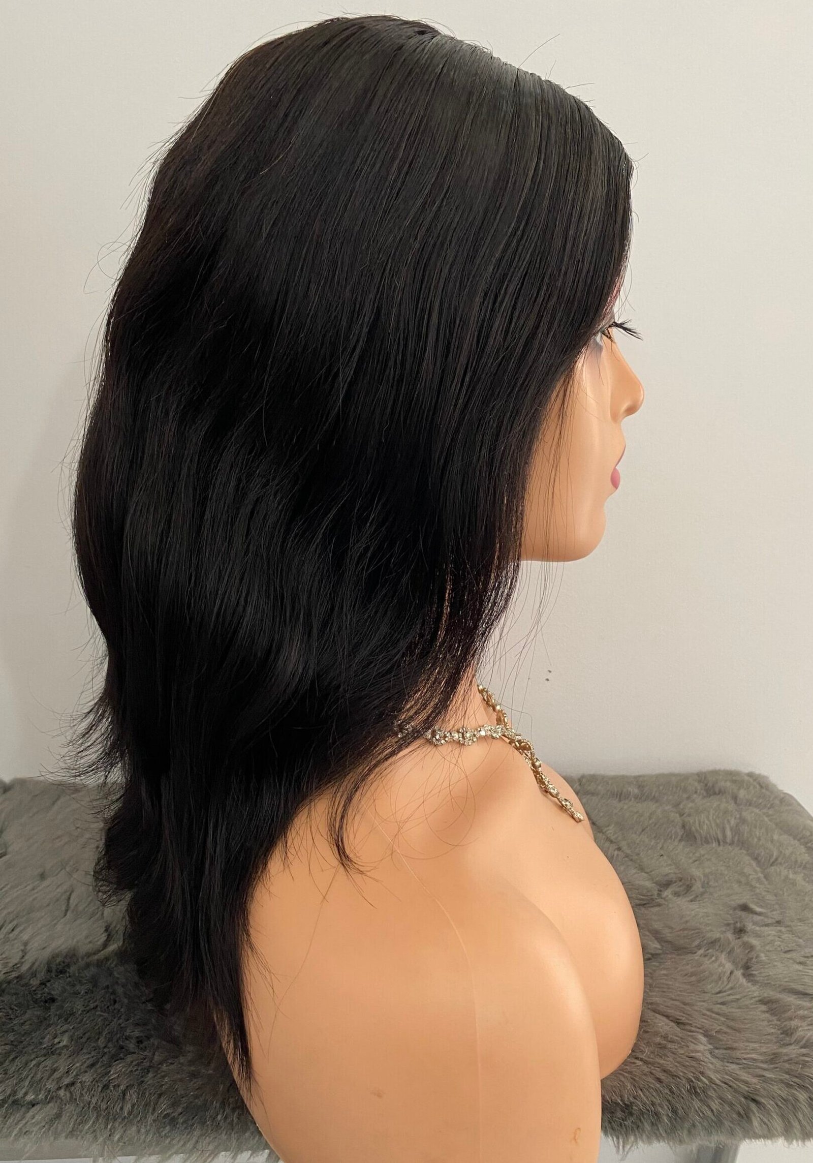 شعر طبيعي روسي GLUELESS  شاتان فونسي  silicone طول 16 انش كثافة 250 دونتال 5*5